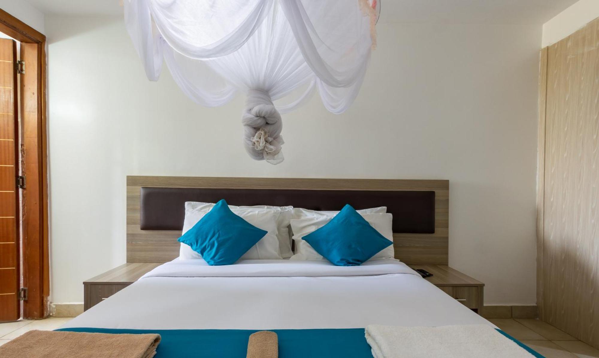 Erica Residences - Riverside Nairobi Bagian luar foto
